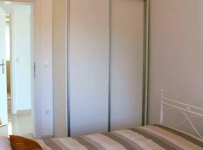 Ruza 2 Apartment Opric